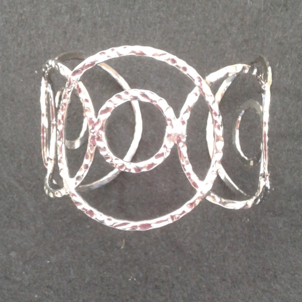 Silver tone bracelet